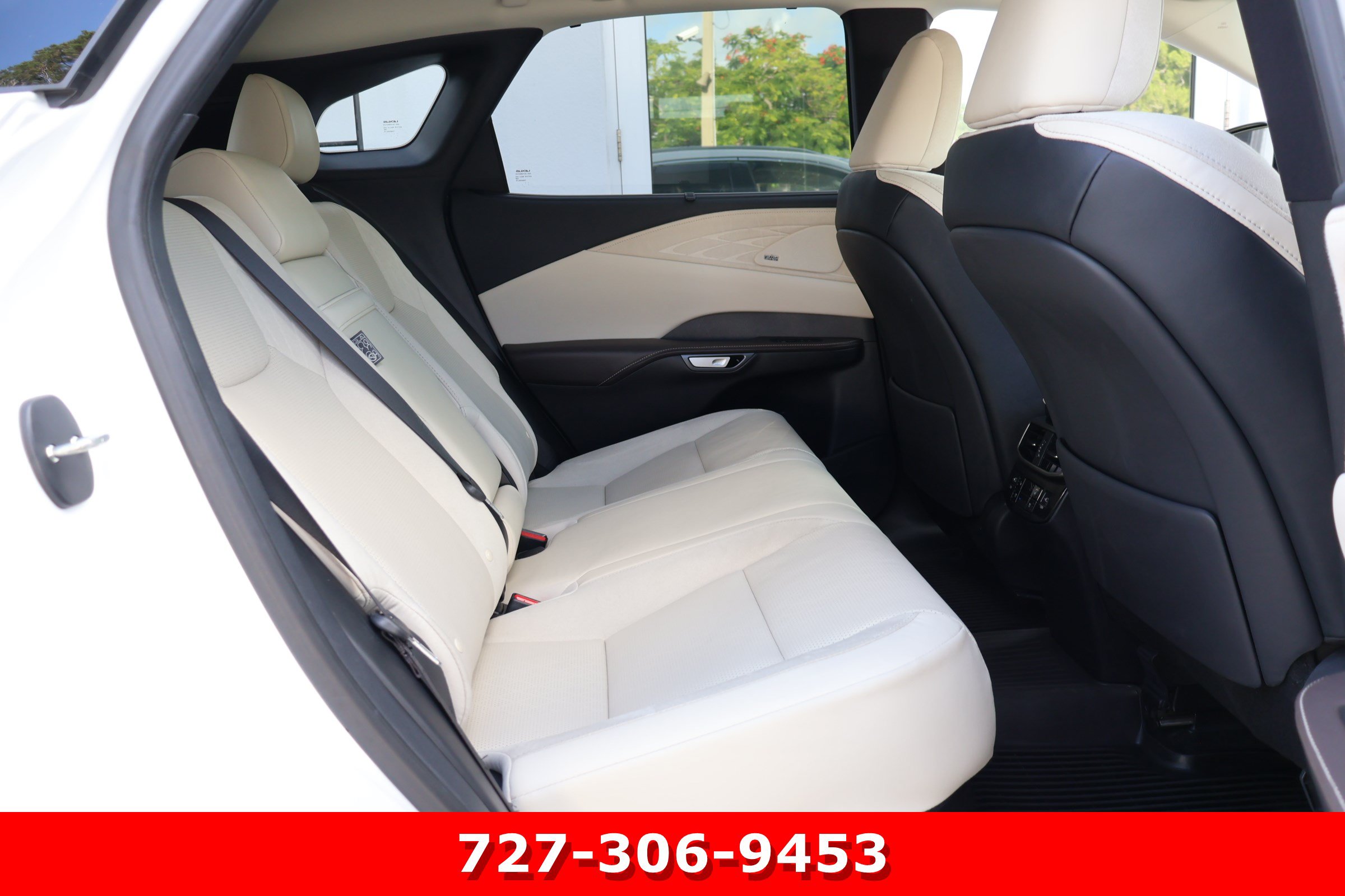 Used 2023 Lexus RX 350 FWD w/ Accessory Package image 22