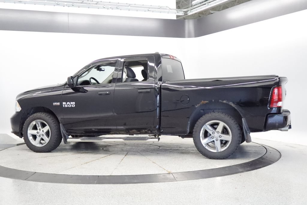 Used 2014 RAM 1500 Express AWD/4WD image 2