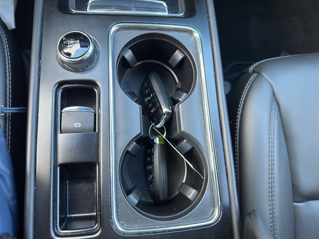 Used 2025 Lincoln Corsair Premiere image 20