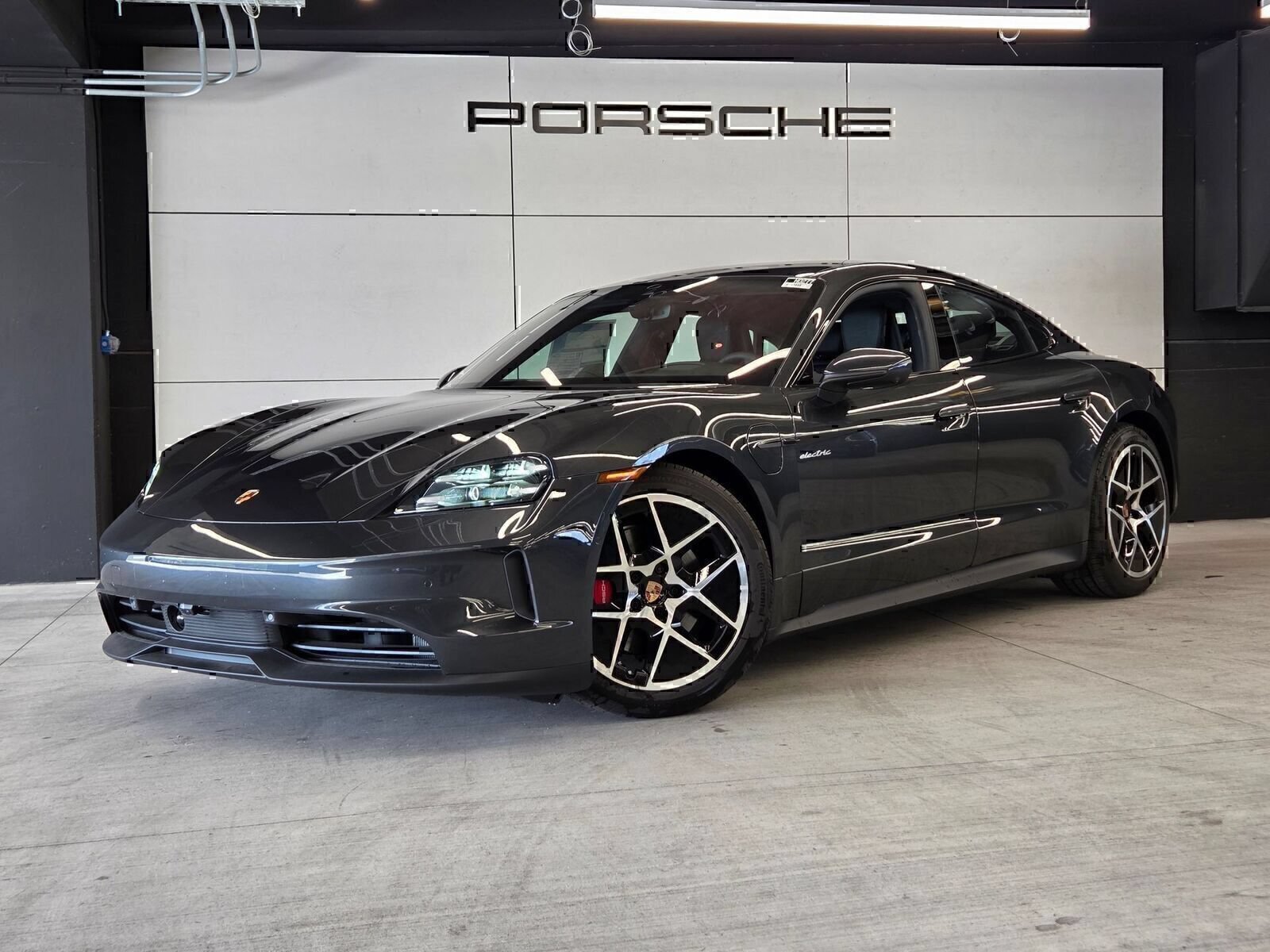 Used 2026 Porsche Taycan 4S AWD/4WD image 1