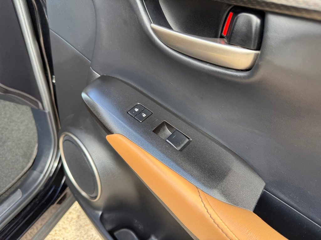 Used 2015 Lexus NX 200t FWD image 24