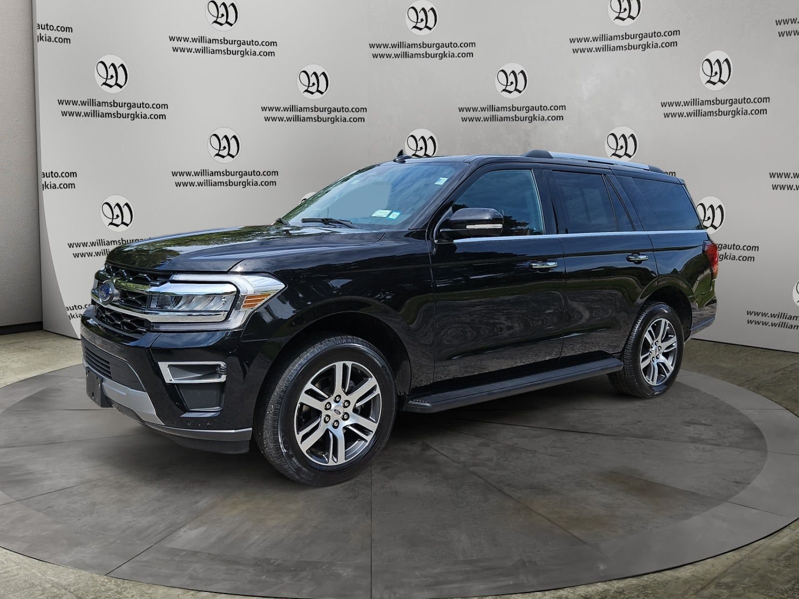 Used 2024 Ford Expedition Limited