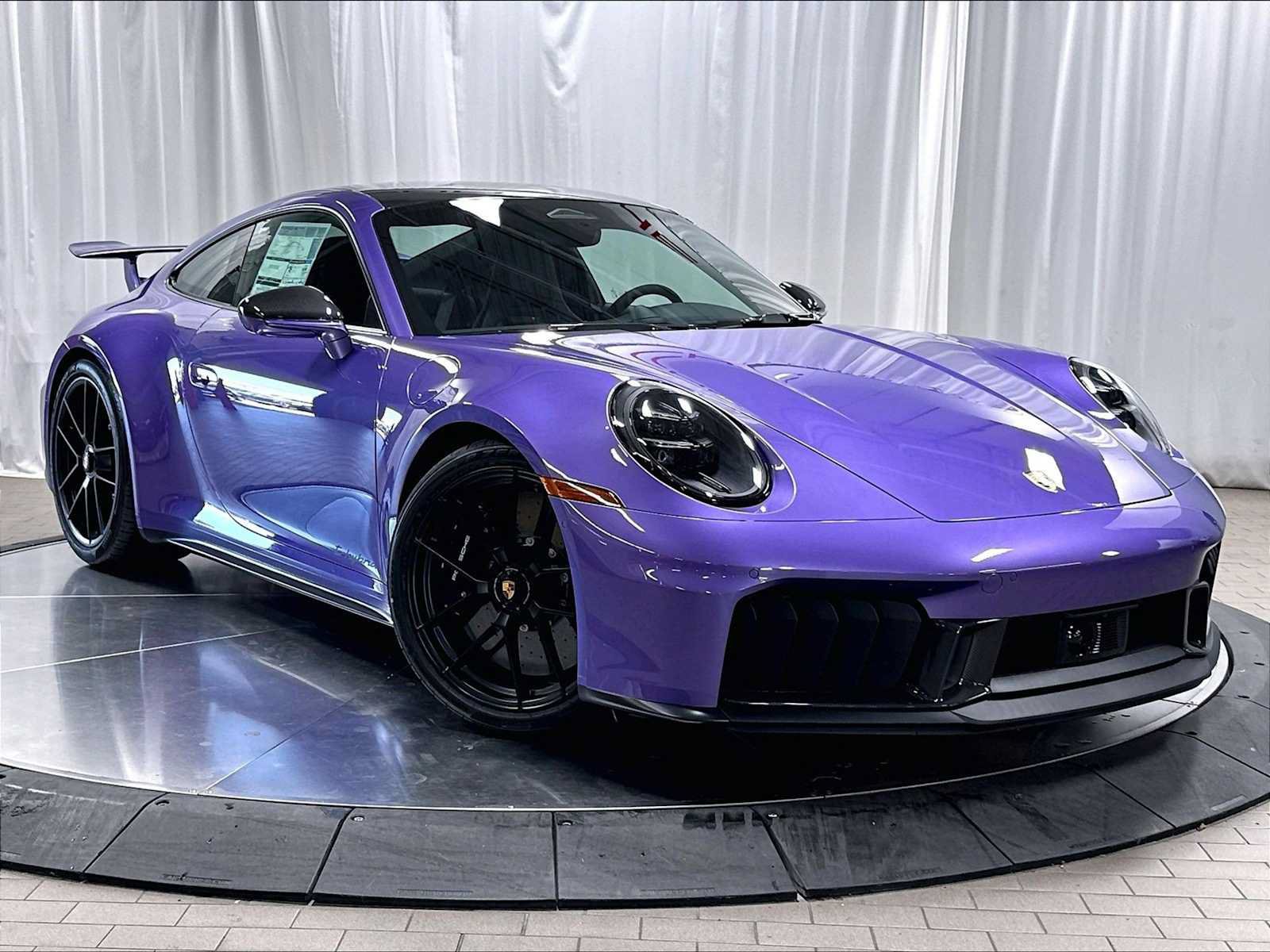 Used 2026 Porsche 911 Carrera 4 GTS AWD/4WD image 11