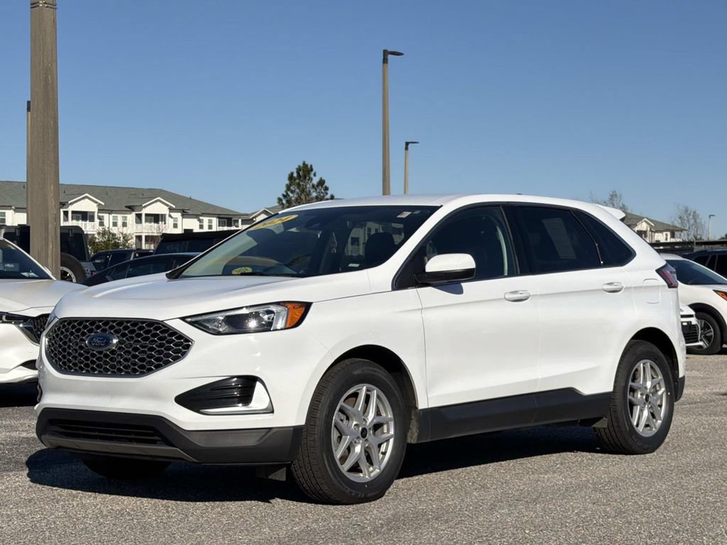 Certified 2024 Ford Edge SEL AWD/4WD image 5