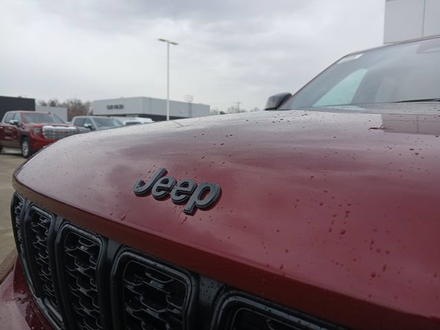 New 2025 Jeep Grand Cherokee L Laredo AWD/4WD image 33