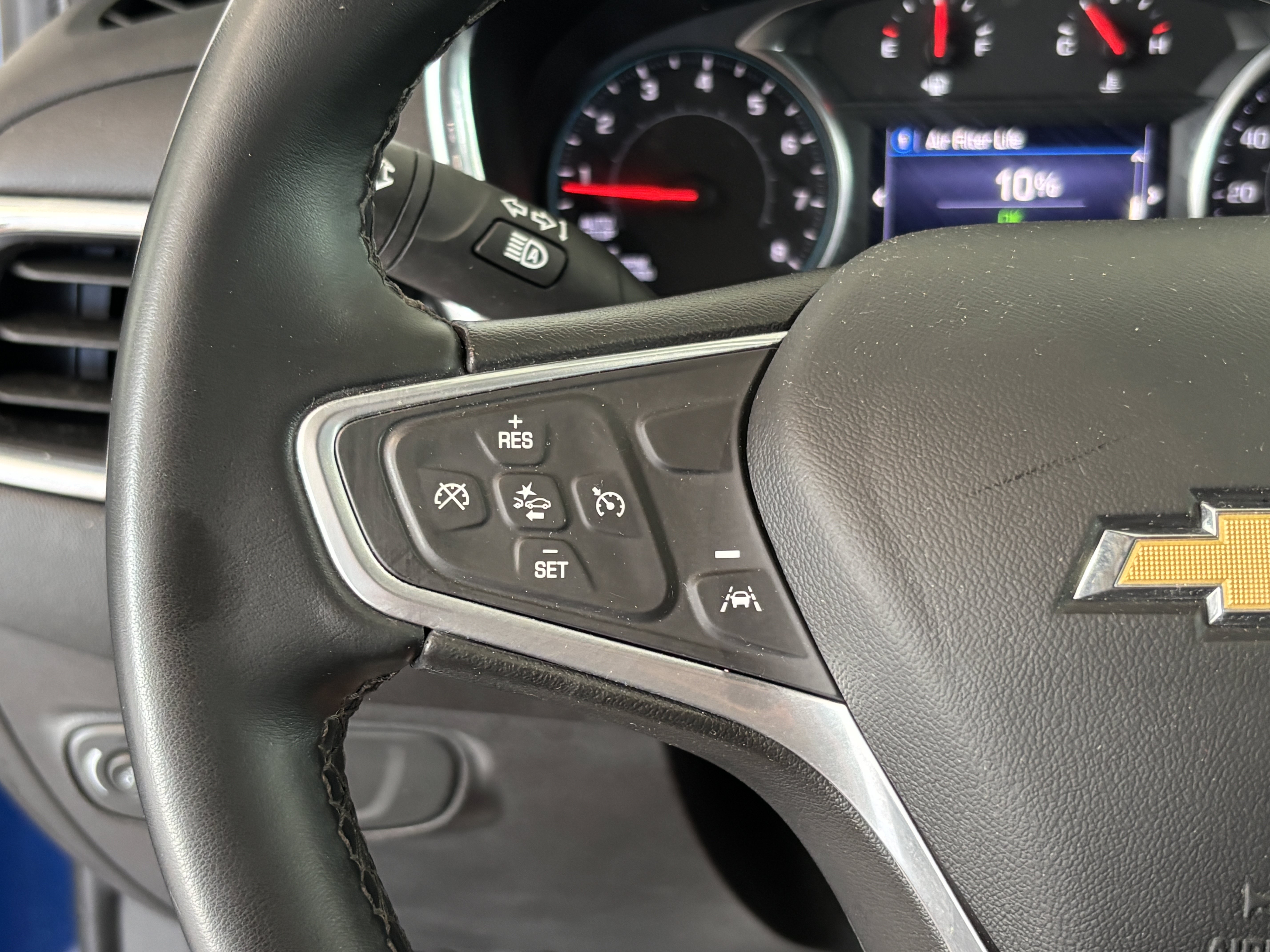 Used 2023 Chevrolet Equinox LT FWD image 11