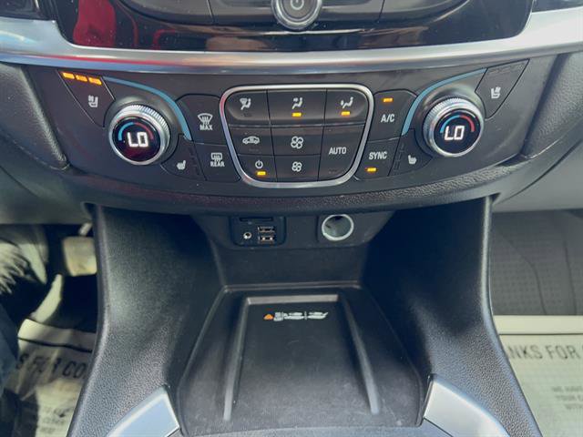 Used 2023 Chevrolet Traverse High Country image 26