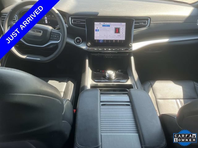 Certified 2024 Jeep Wagoneer Series II w/ Convenience Group I RWD image 17
