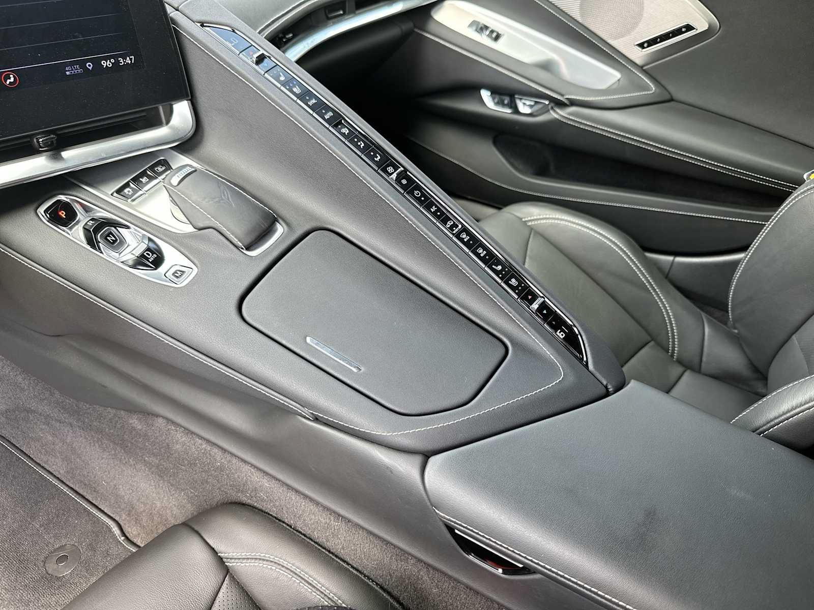 Certified 2020 Chevrolet Corvette Stingray Preferred Cpe w/ 2LT Preferred Equipment Group RWD image 21
