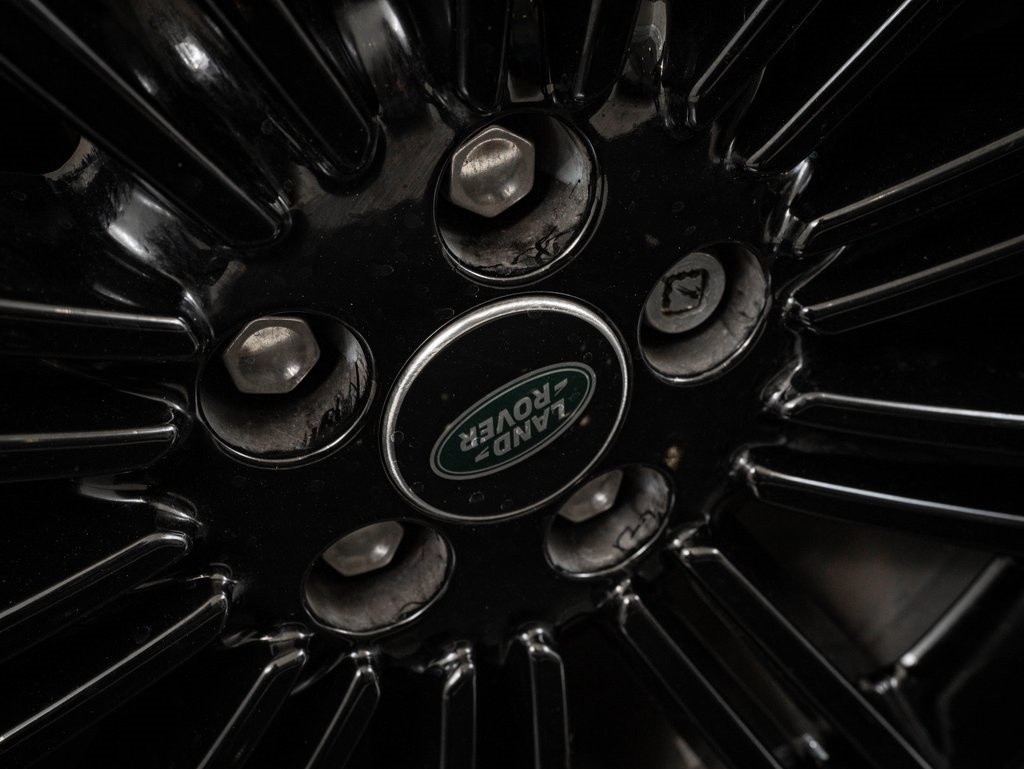 Used 2024 Land Rover Range Rover Evoque S image 8