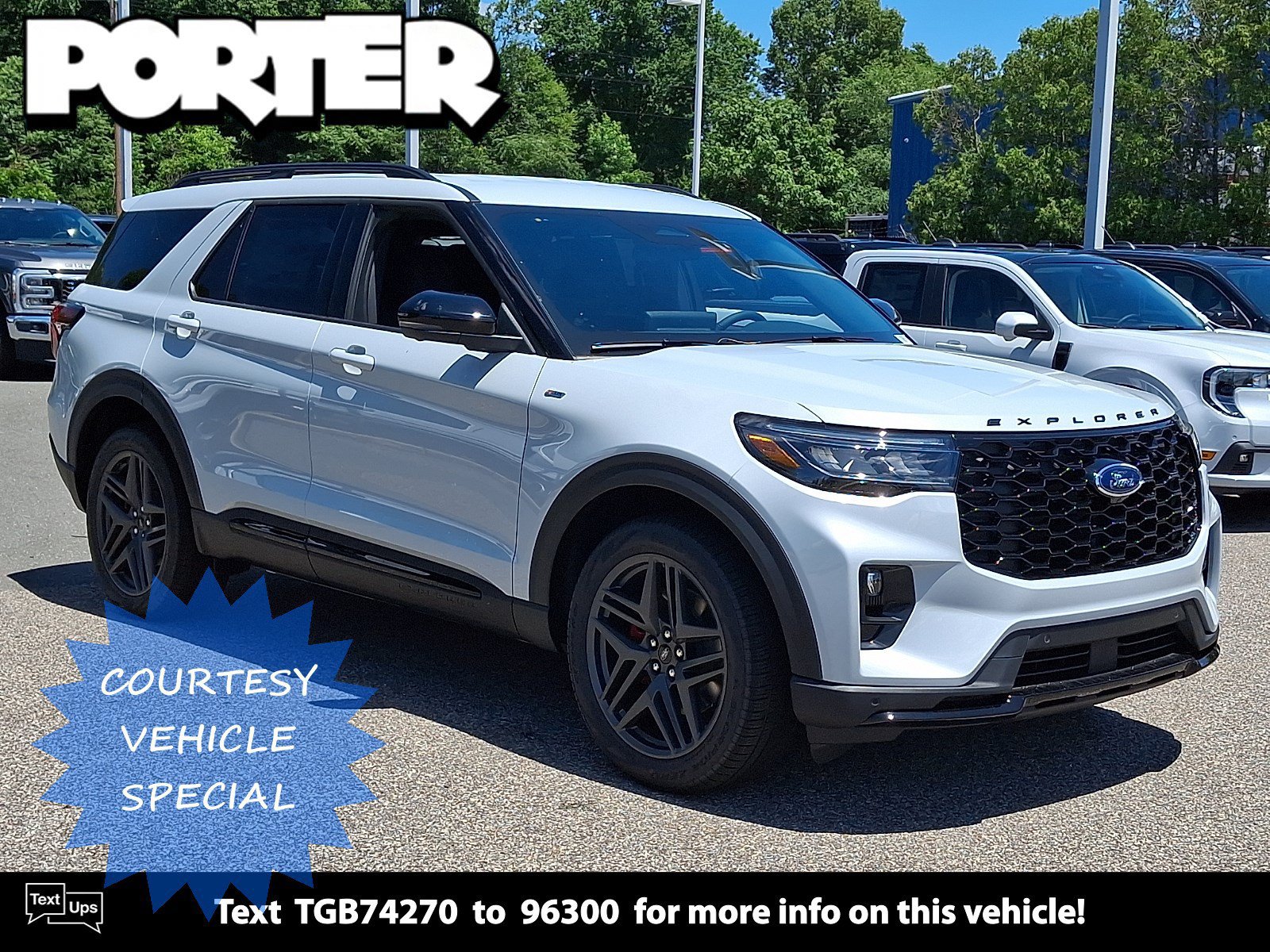 New 2026 Ford Explorer ST-Line w/ ST-Line Street Pack AWD/4WD image 1
