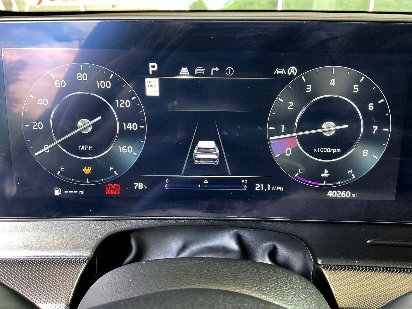 Used 2025 Kia Sportage SX FWD image 13