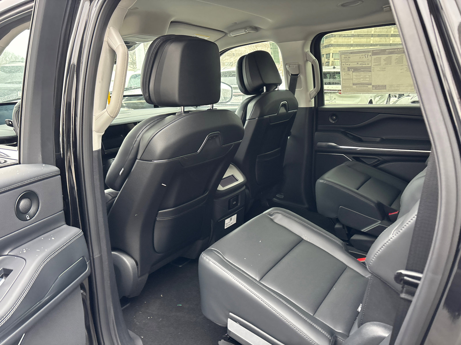 New 2026 Lincoln Navigator L Premier image 26