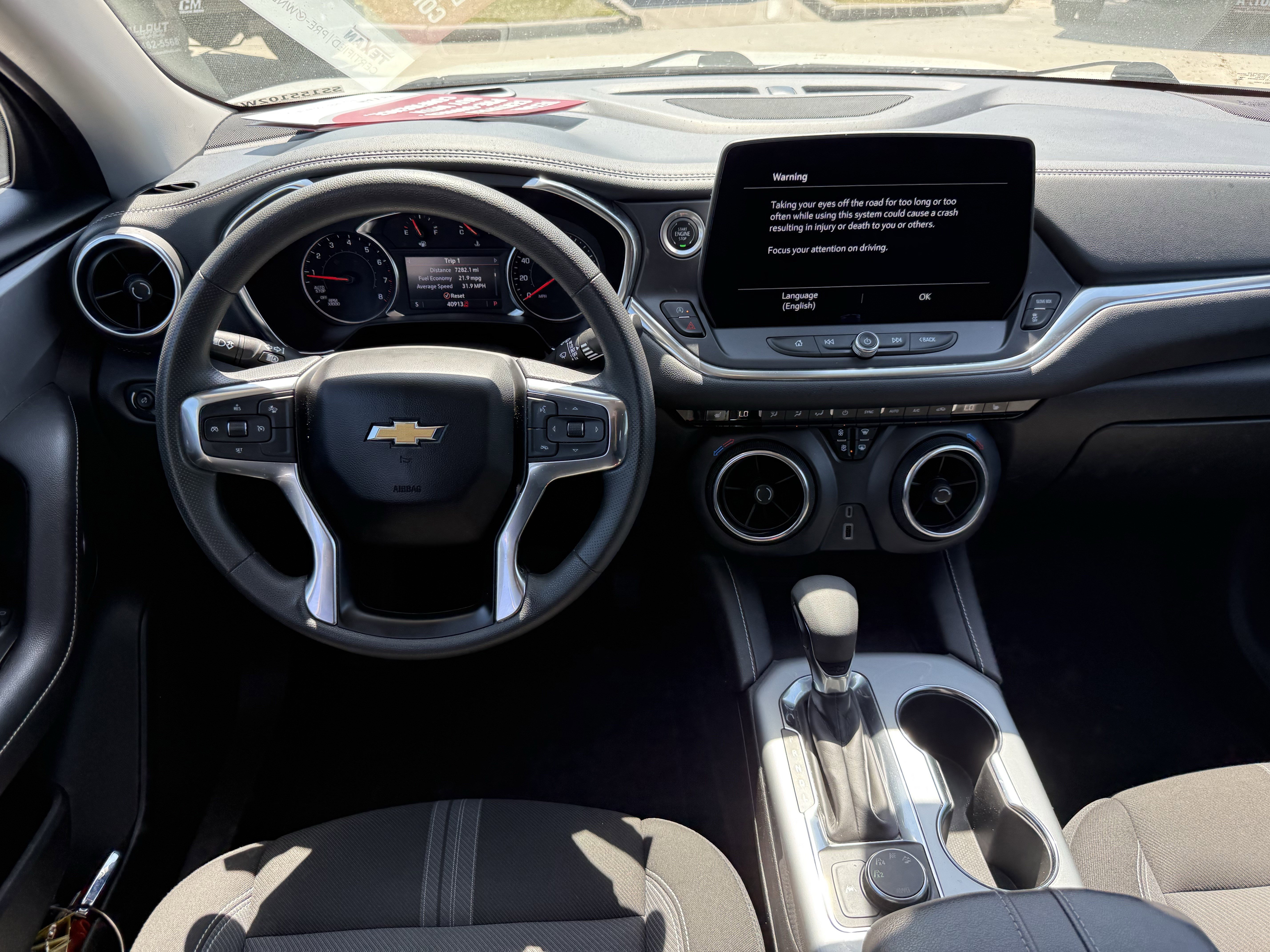 Used 2025 Chevrolet Blazer LT image 15