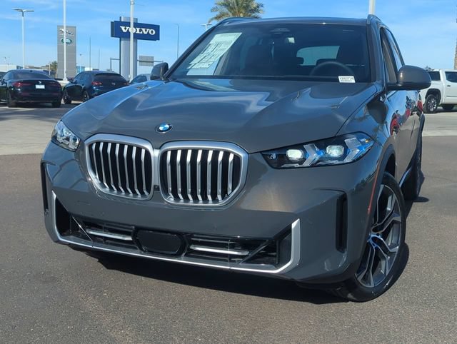 Used 2026 BMW X5 xDrive40i w/ Climate Comfort Package AWD/4WD image 3