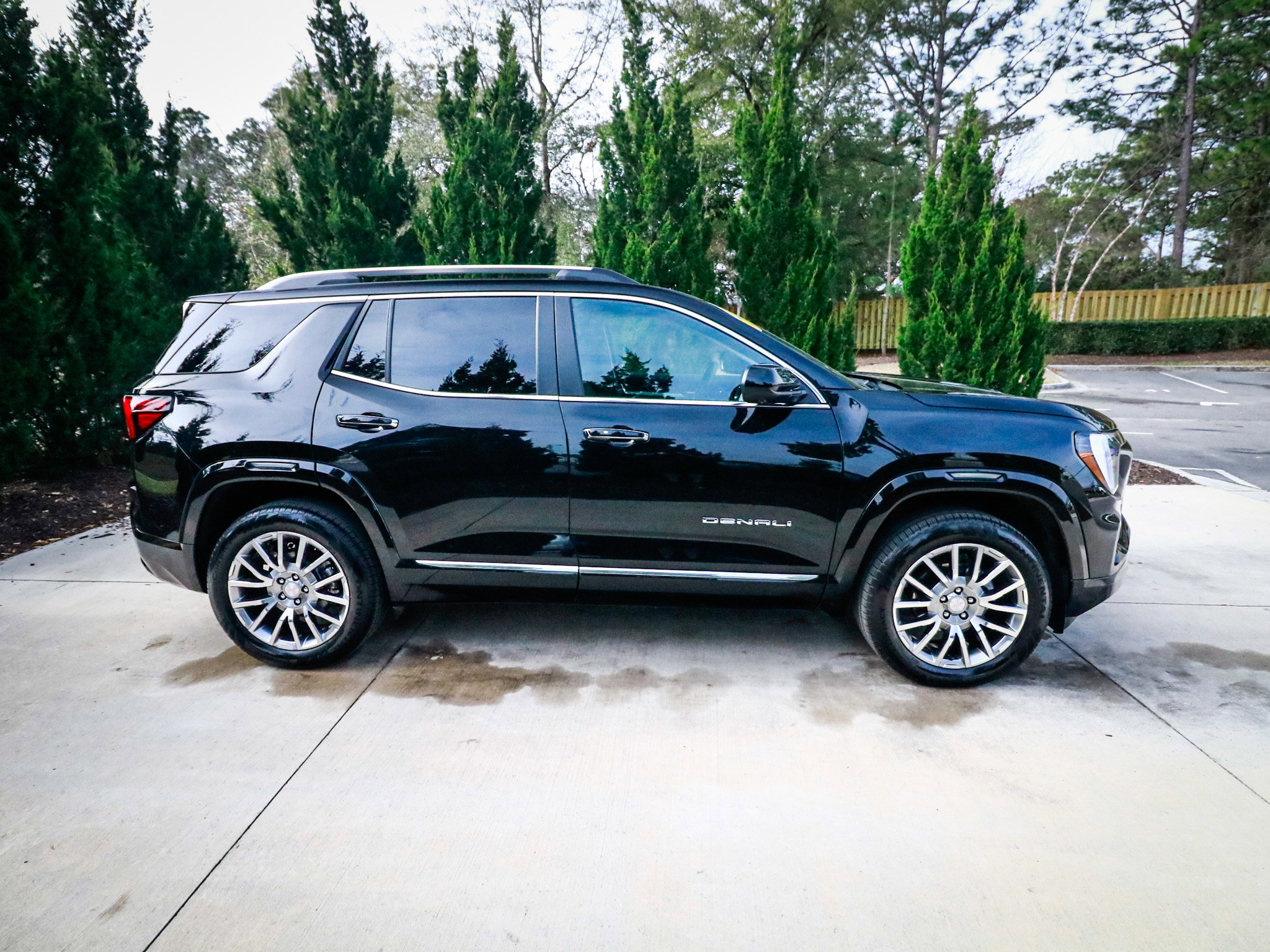 Used 2026 GMC Terrain Denali image 11