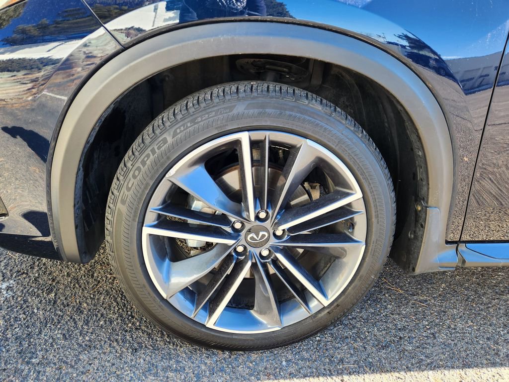 Used 2023 INFINITI QX55 Essential image 18