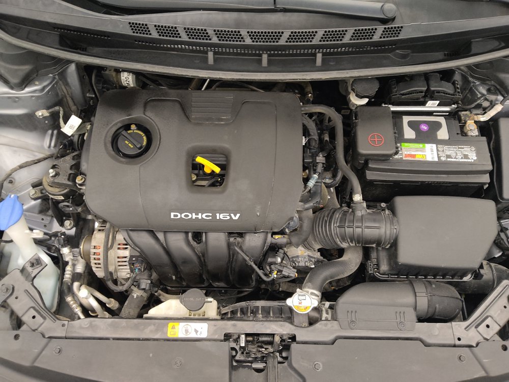 Used 2017 Kia Forte S FWD image 30