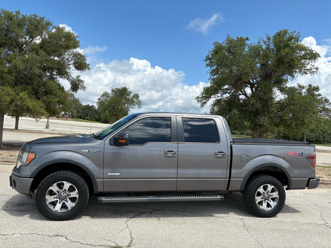 Used 2012 Ford F150 FX4 w/ FX Luxury Pkg AWD/4WD image 9