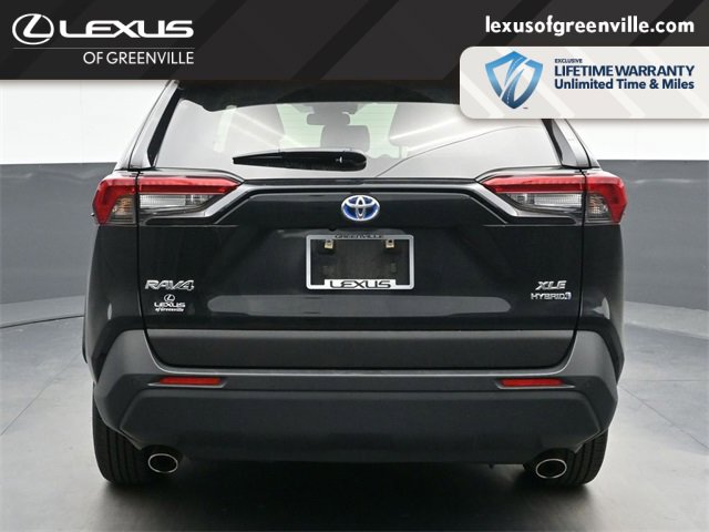 Used 2023 Toyota RAV4 XLE Premium image 7
