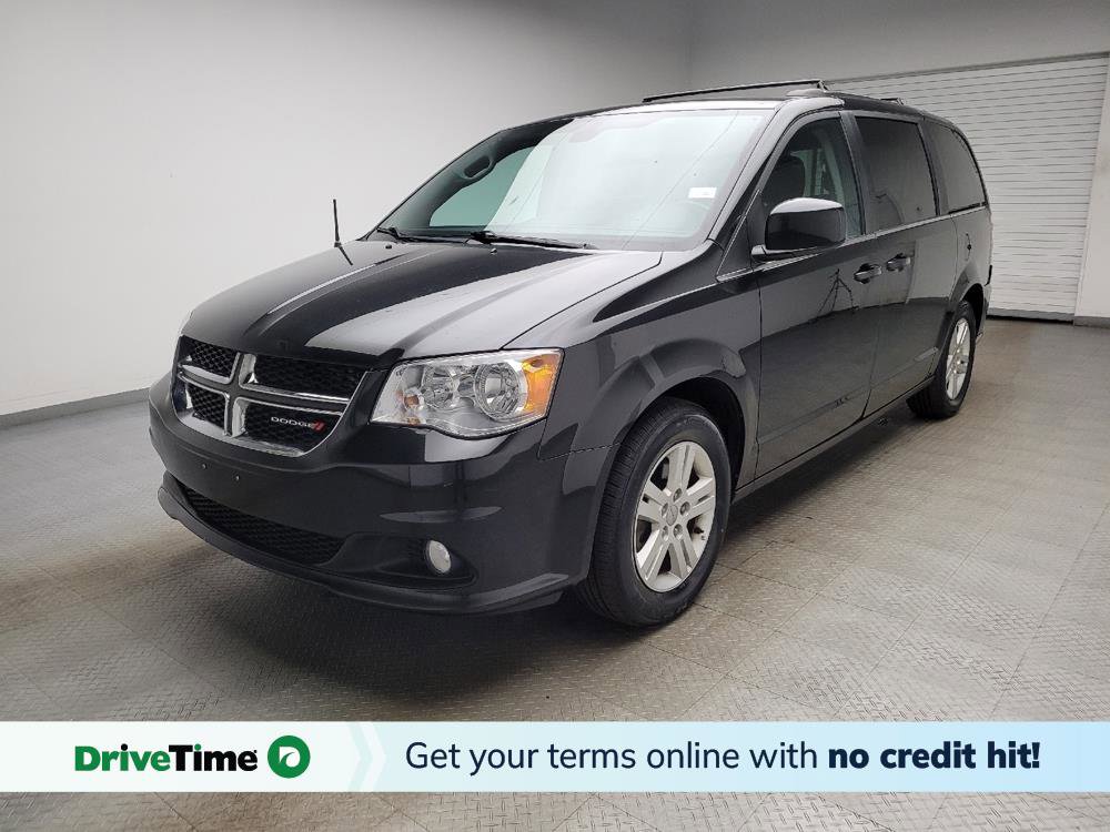 Used 2019 Dodge Grand Caravan SXT image 1