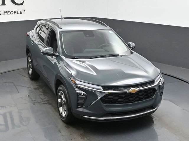 New 2026 Chevrolet Trax LT w/ Driver Confidence Package image 25