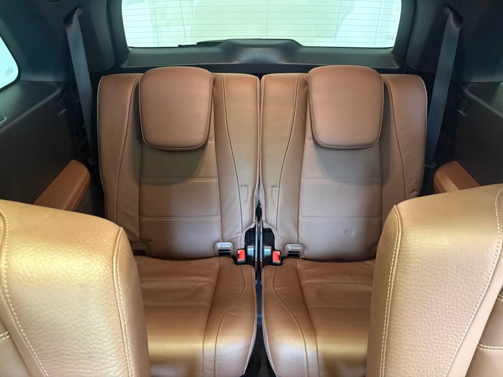 Used 2024 Mercedes-Benz GLS 450 4MATIC image 19