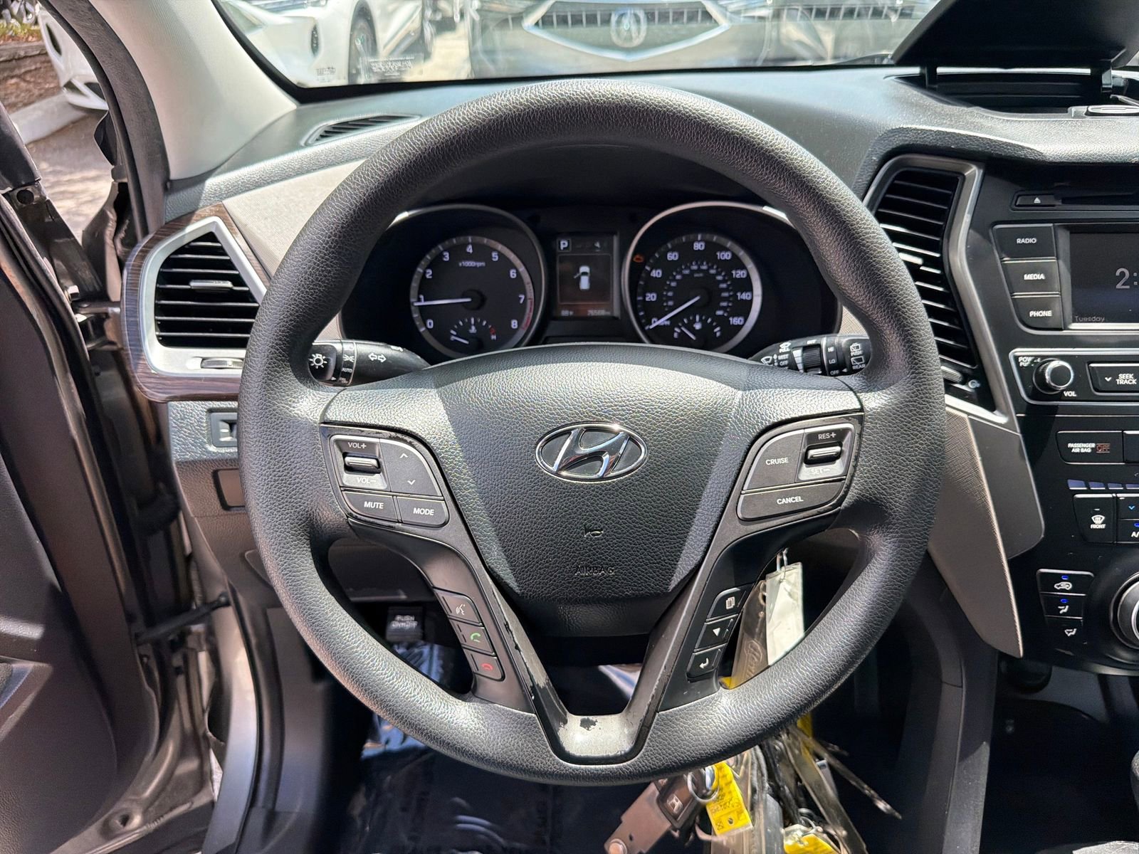 Used 2017 Hyundai Santa Fe Sport FWD image 13