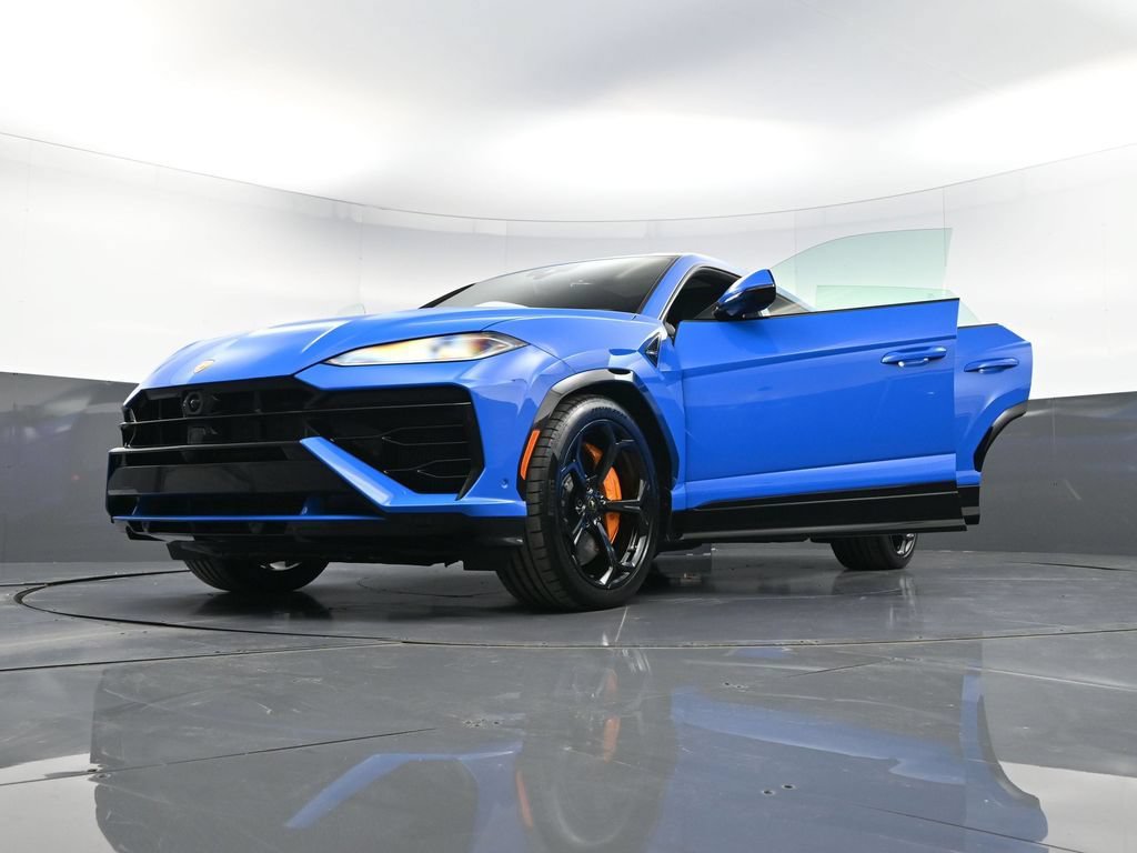 Used 2025 Lamborghini Urus SE AWD/4WD image 42