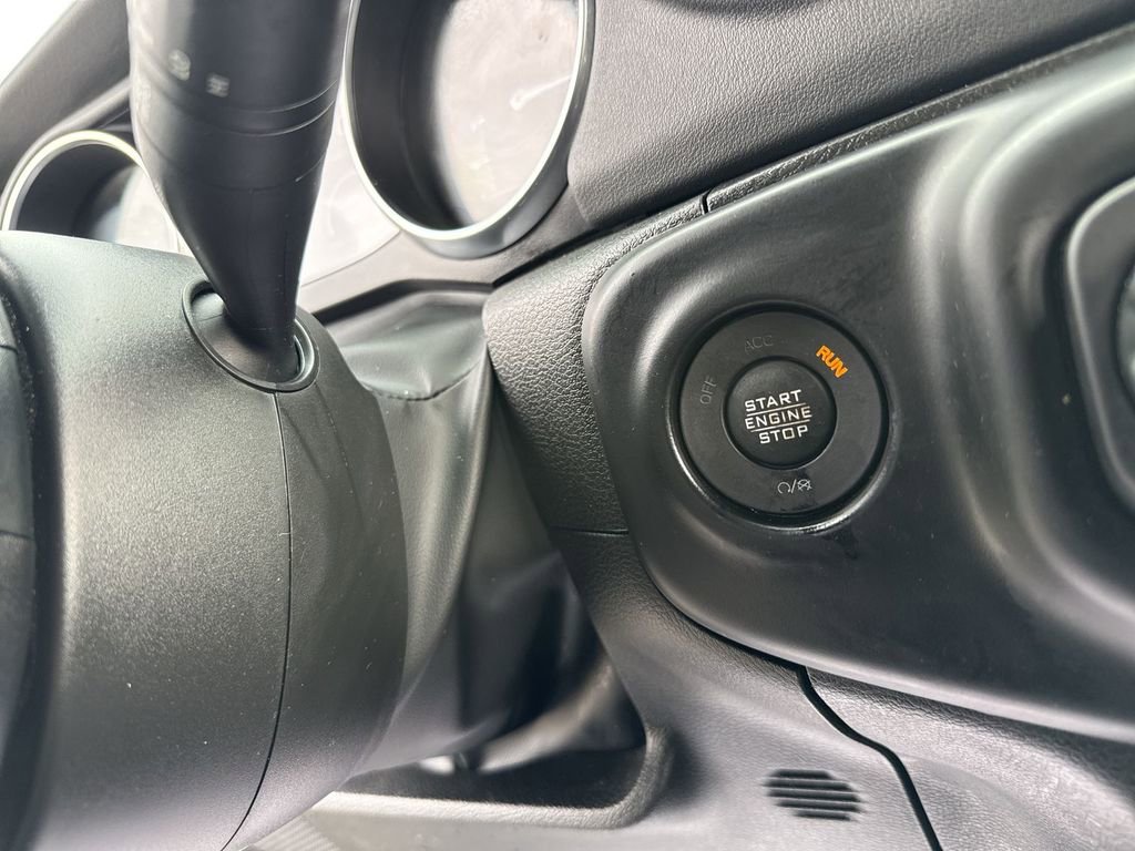 Used 2022 Jeep Wrangler Unlimited Rubicon 4xe w/ Steel Bumper Group image 14