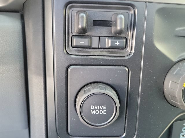 New 2024 Ford F350 XLT RWD image 28