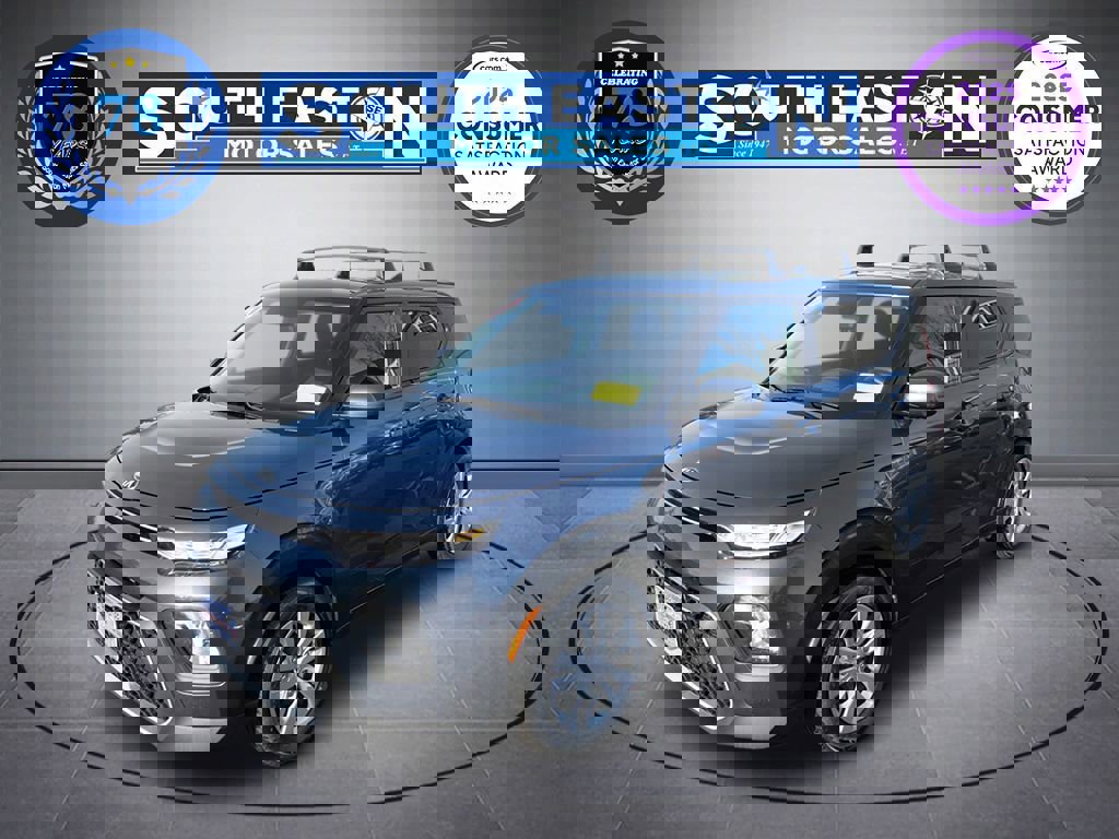 Used 2021 Kia Soul LX image 1