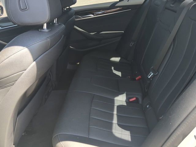 Used 2021 BMW 530i w/ Convenience Package image 13
