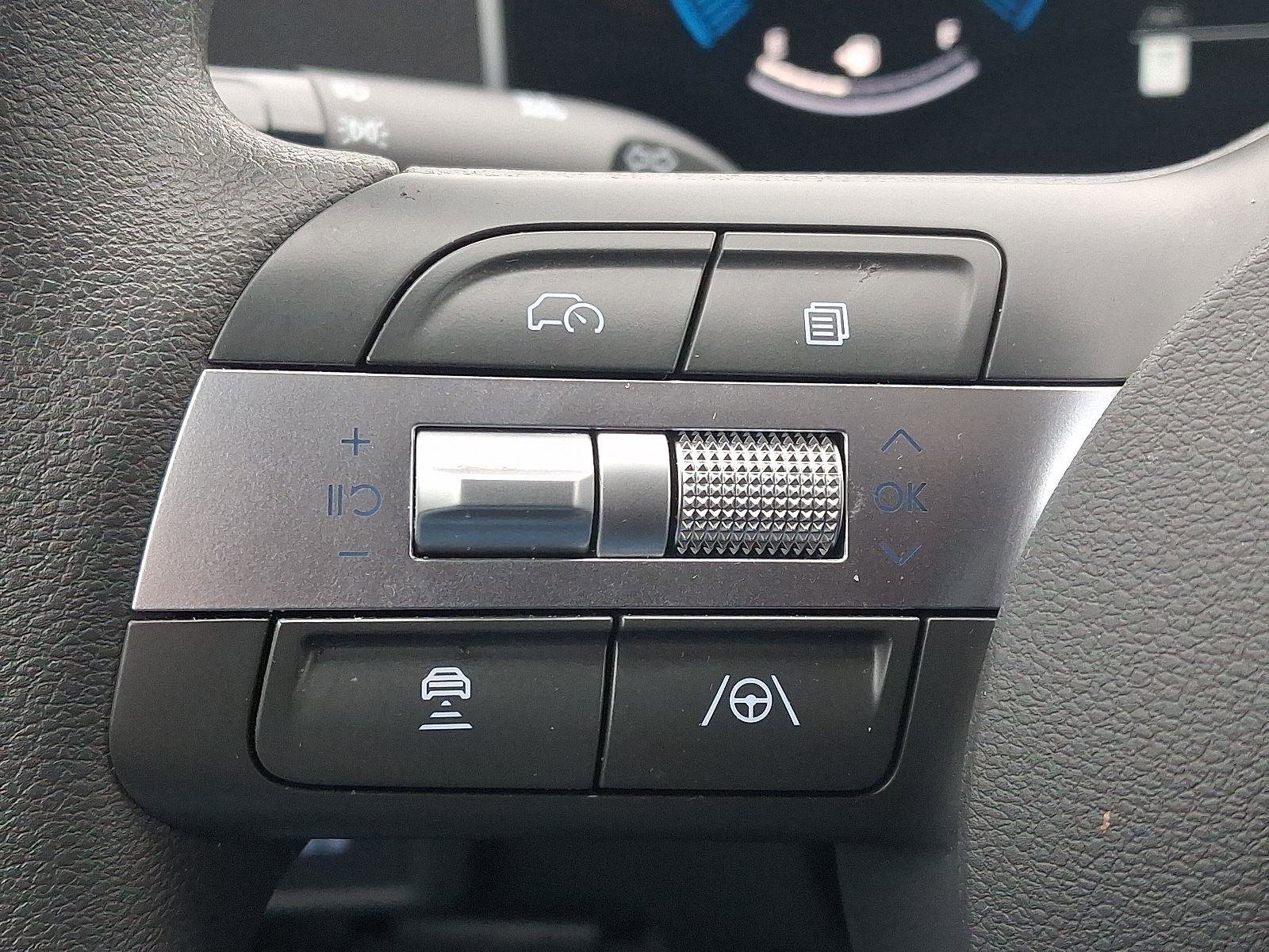 Used 2025 Hyundai Sonata SE image 20