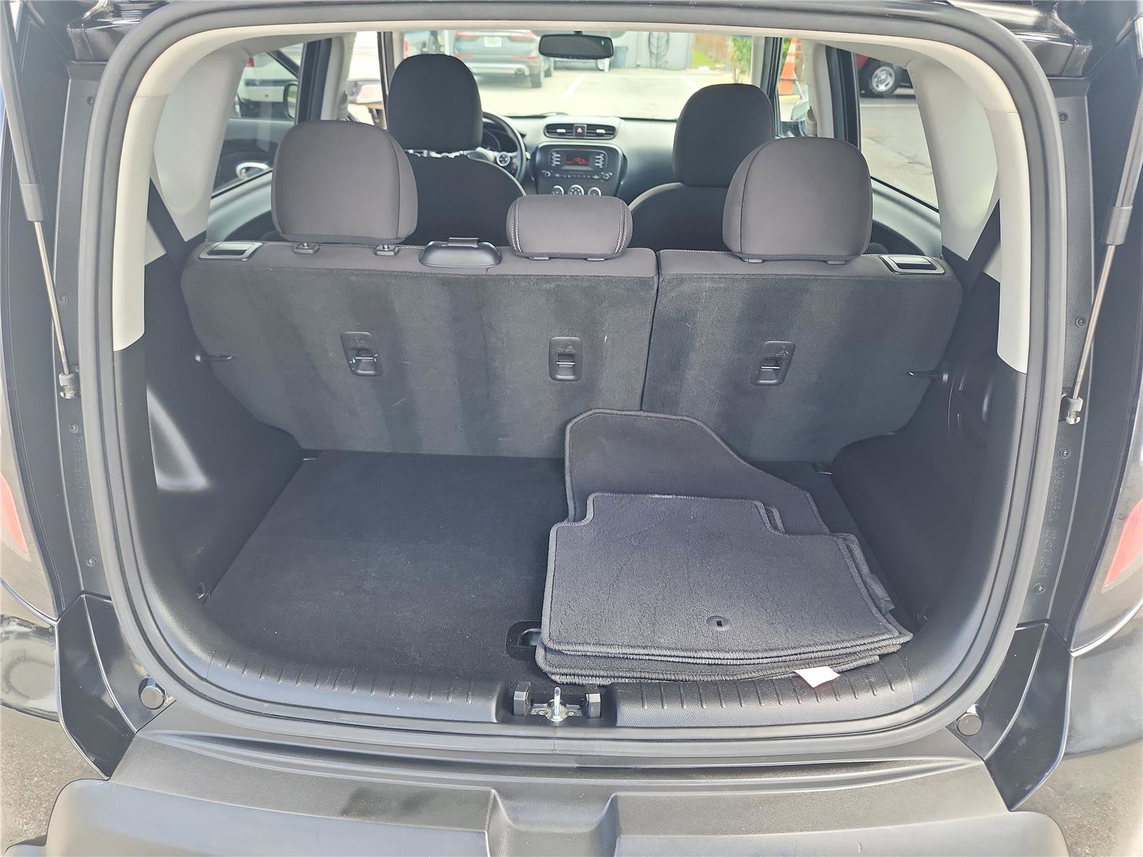 Used 2016 Kia Soul image 22