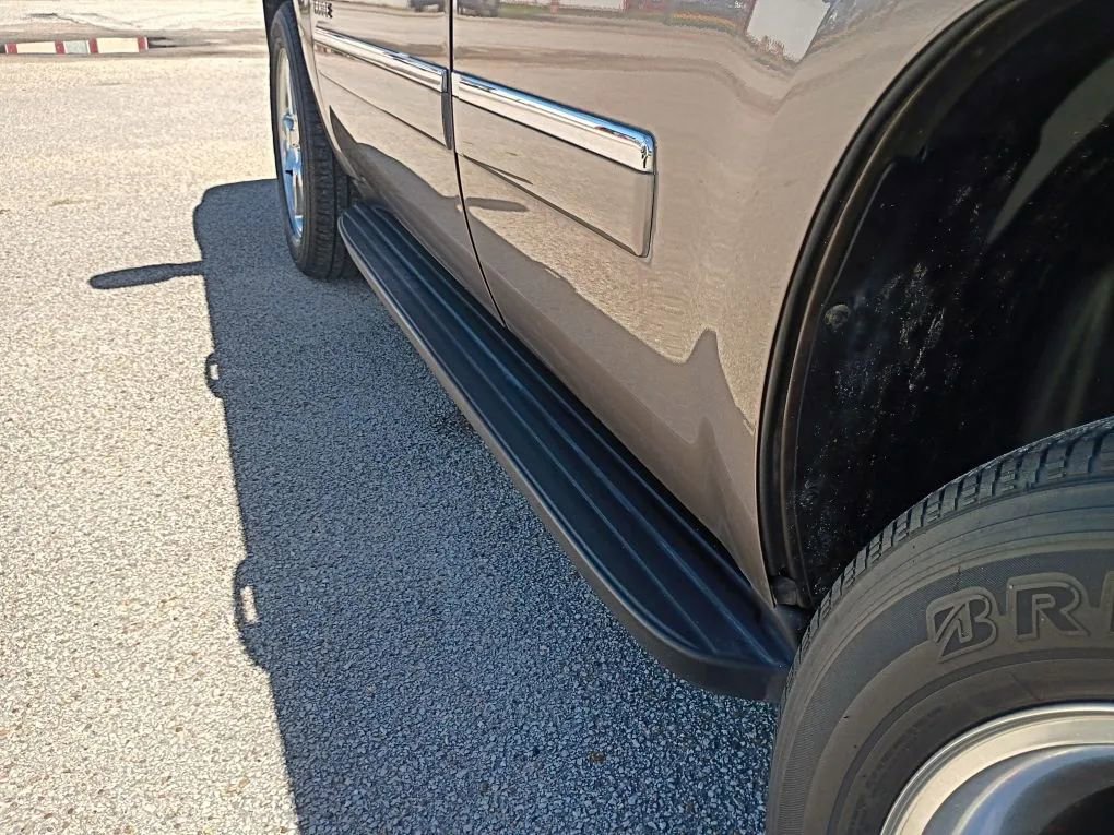 Used 2013 Chevrolet Tahoe LTZ RWD image 23