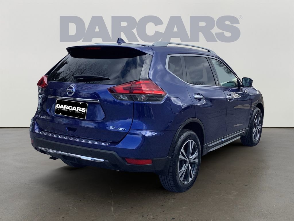 Used 2017 Nissan Rogue SL w/ SL Premium Package image 7