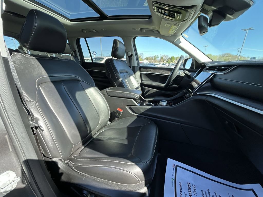 Used 2021 Jeep Grand Cherokee L Limited image 32