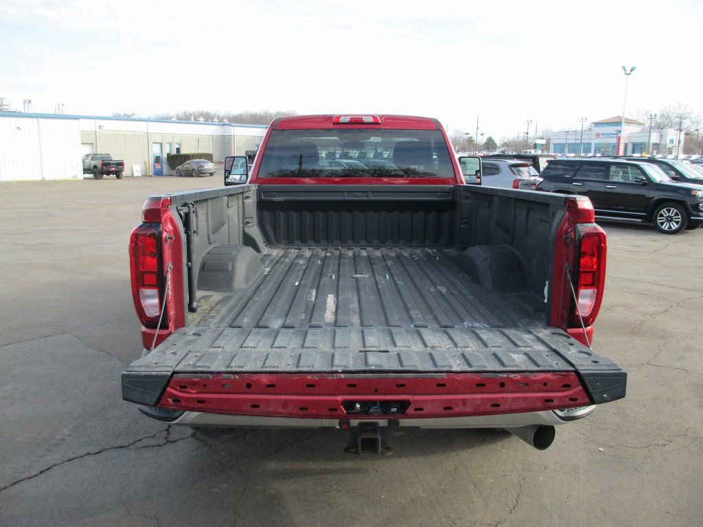 Used 2022 GMC Sierra 3500 SLE w/ SLE Convenience Package image 8
