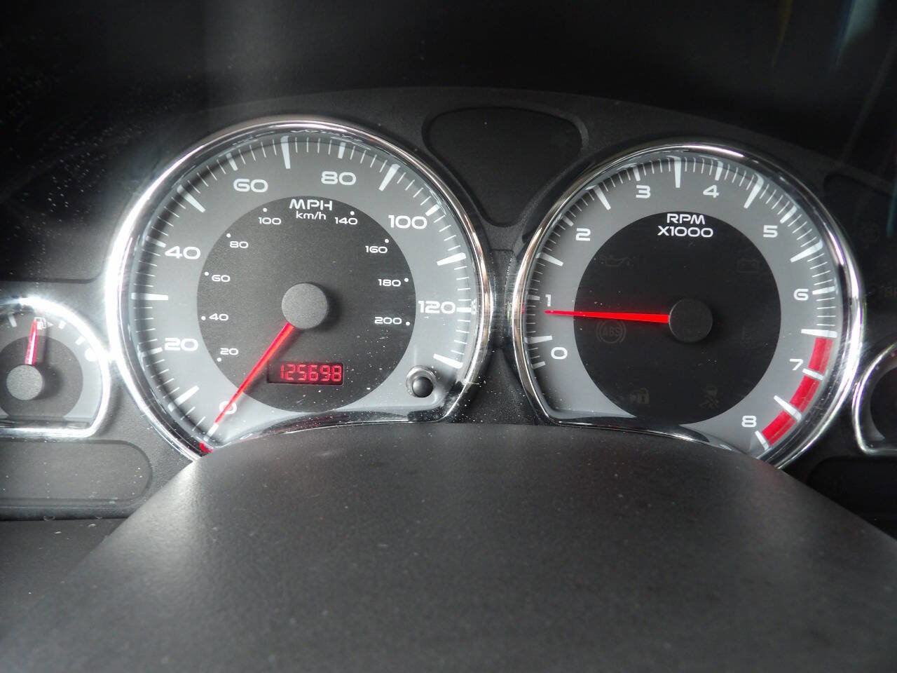 Used 2006 Pontiac Torrent 2WD image 31