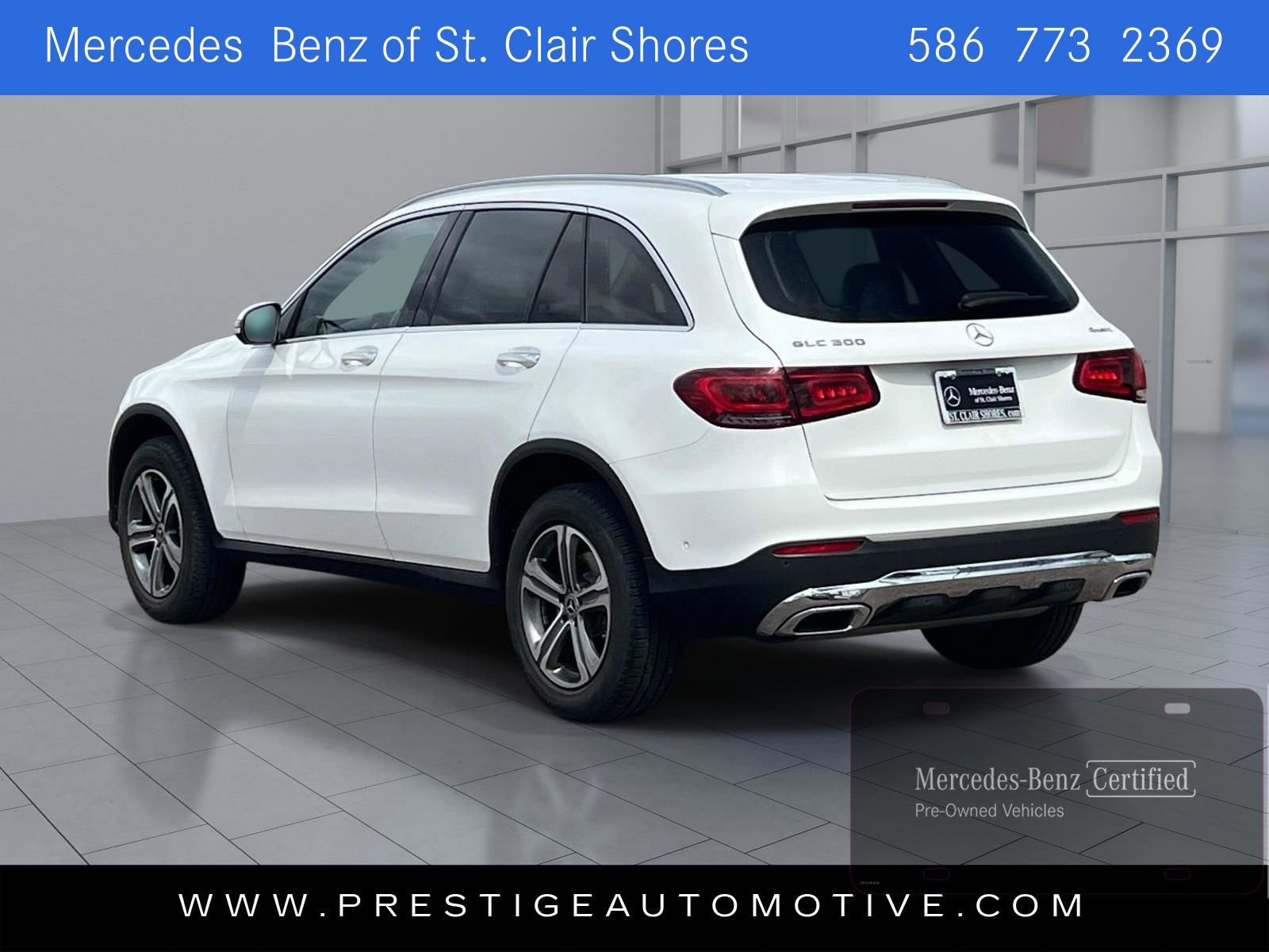 Used 2022 Mercedes-Benz GLC 300 4MATIC image 3