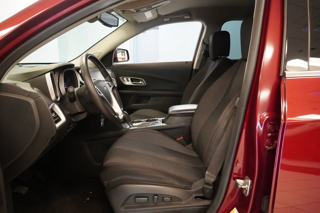 Used 2016 Chevrolet Equinox LT w/ Convenience Package AWD/4WD image 5