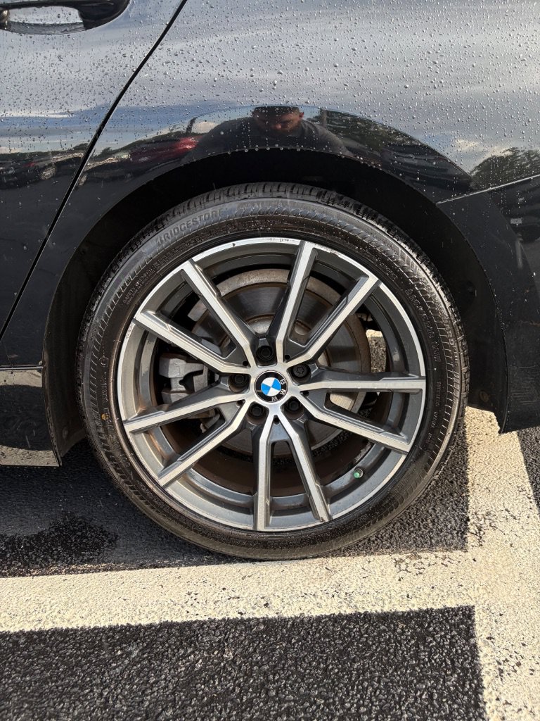 Used 2019 BMW 330i Sedan w/ Convenience Package RWD image 9