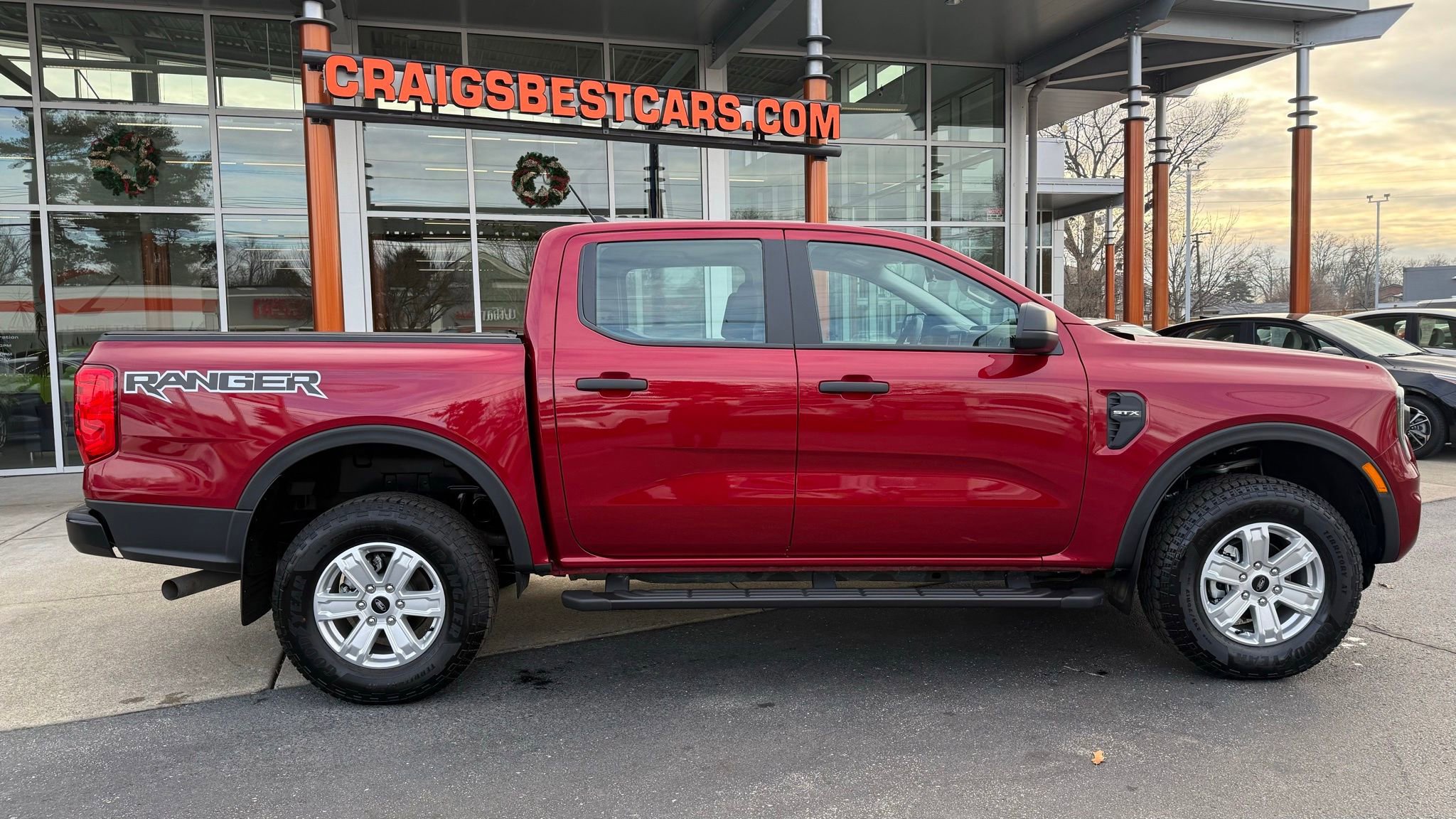 Used 2025 Ford Ranger XL w/ Trailer Tow Package image 2