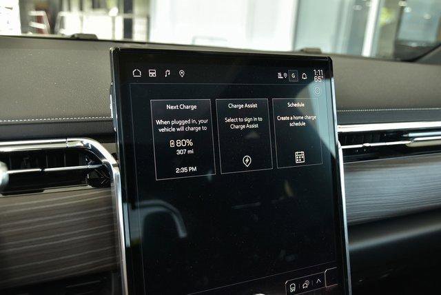 New 2025 GMC Sierra EV Denali image 42