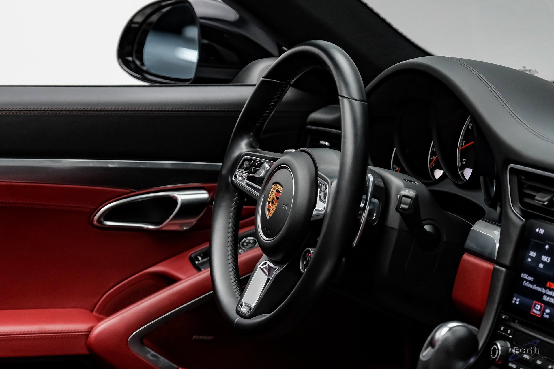 Used 2019 Porsche 911 Turbo image 54