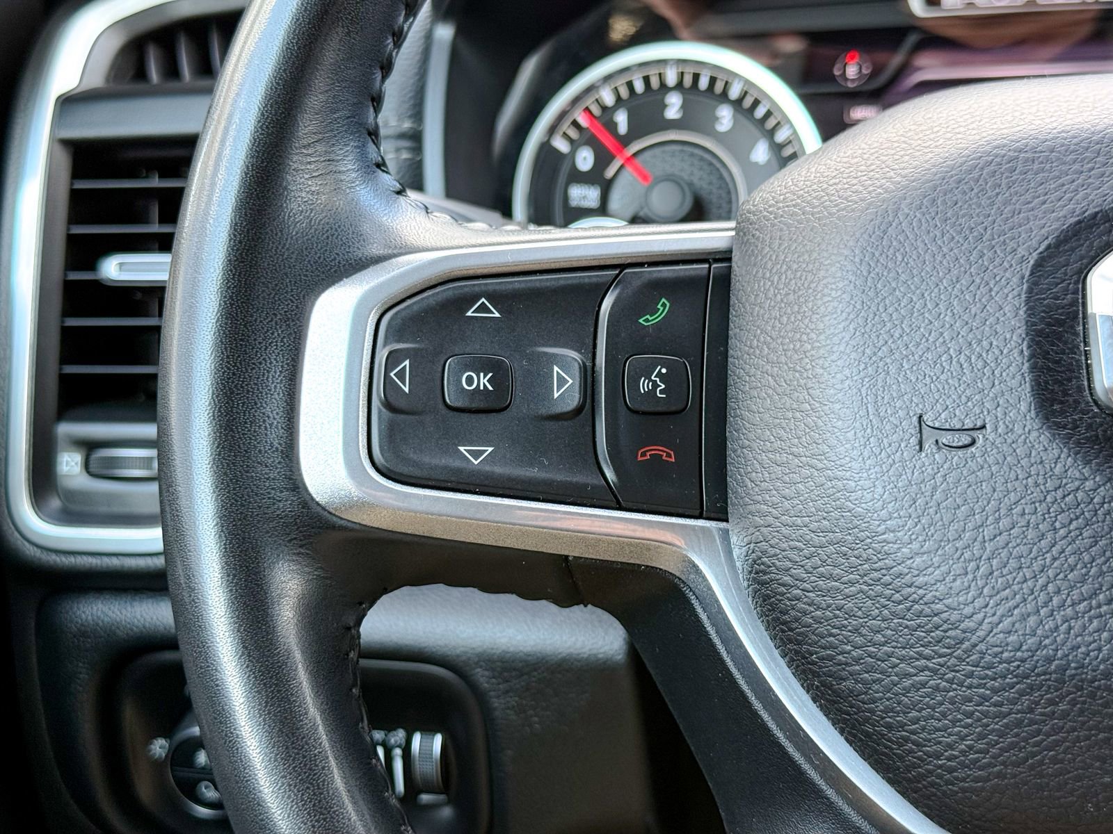 Used 2021 RAM 1500 Laramie image 39