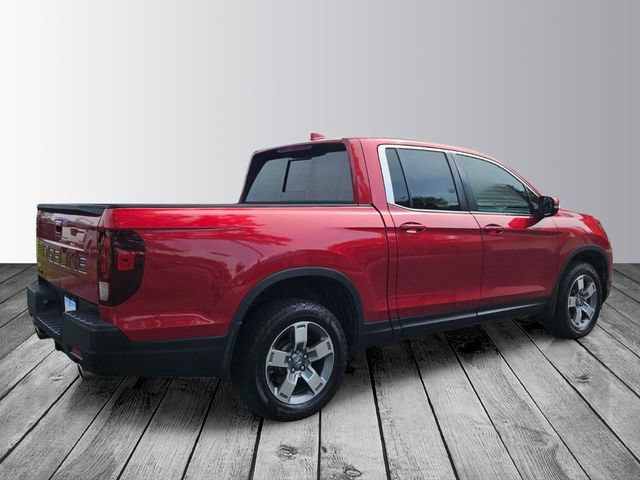 Certified 2025 Honda Ridgeline RTL image 5