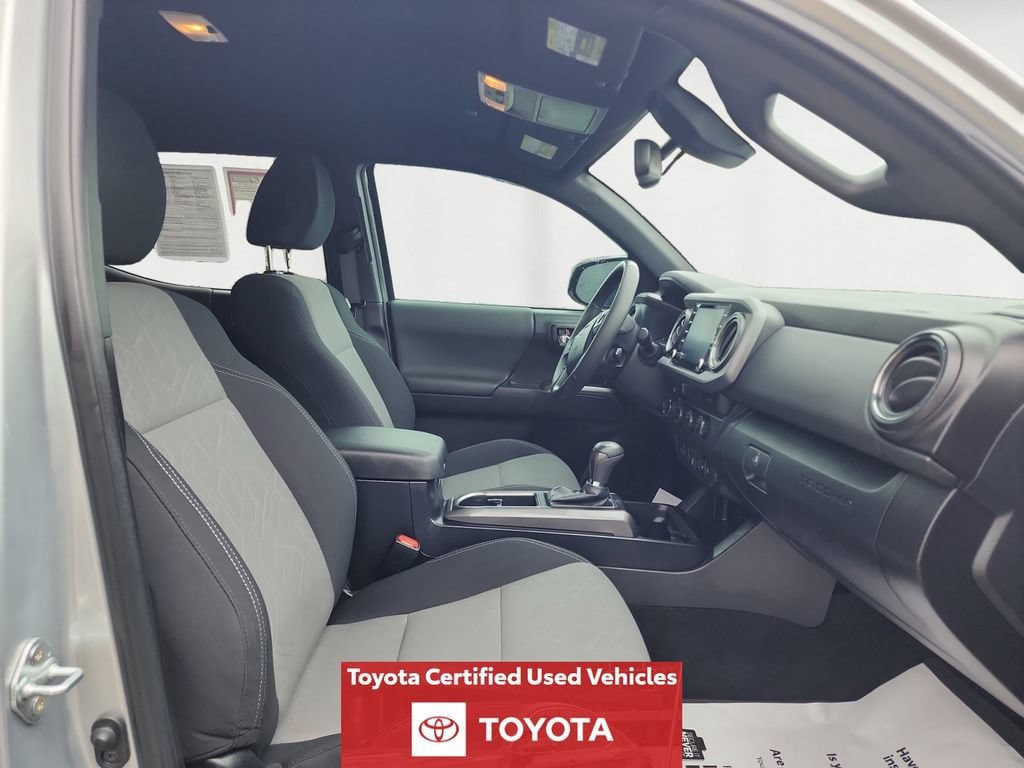 Certified 2023 Toyota Tacoma TRD Sport w/ Technology Package AWD/4WD image 17