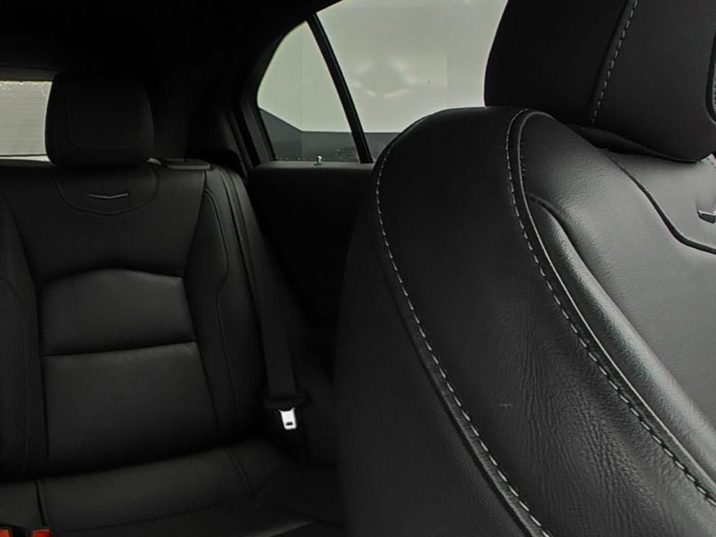 Used 2025 Cadillac XT4 Premium Luxury FWD image 14